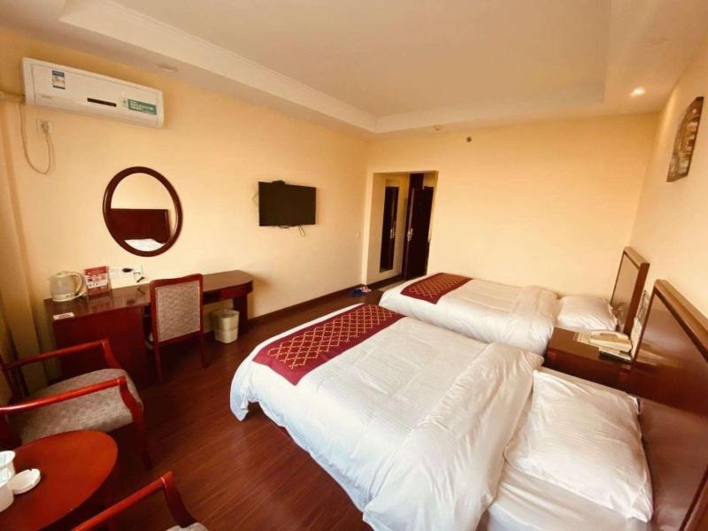 Greentree Inn Huai'An Bus Station Golden Eagle Xinya Huaihai Road Business Hotel Exterior foto