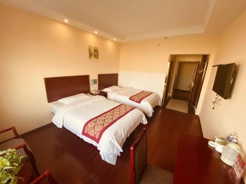 Greentree Inn Huai'An Bus Station Golden Eagle Xinya Huaihai Road Business Hotel Exterior foto