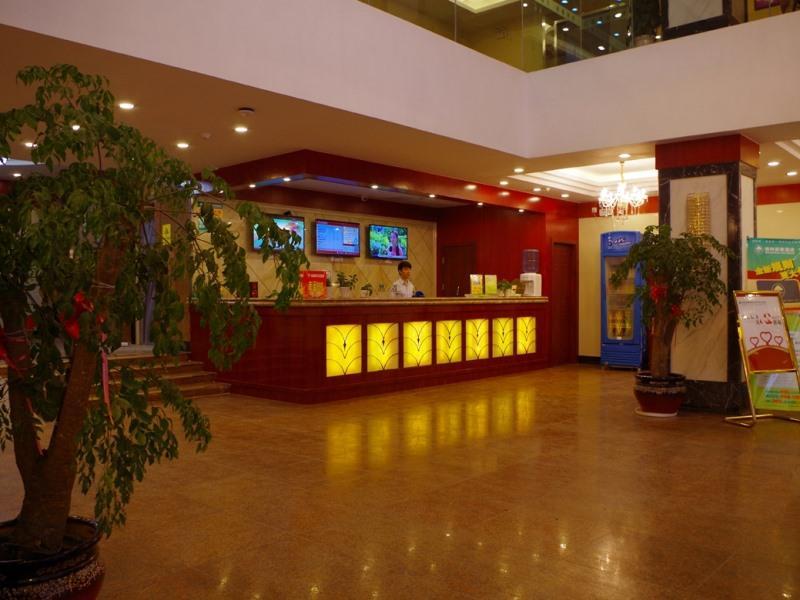 Greentree Inn Huai'An Bus Station Golden Eagle Xinya Huaihai Road Business Hotel Exterior foto