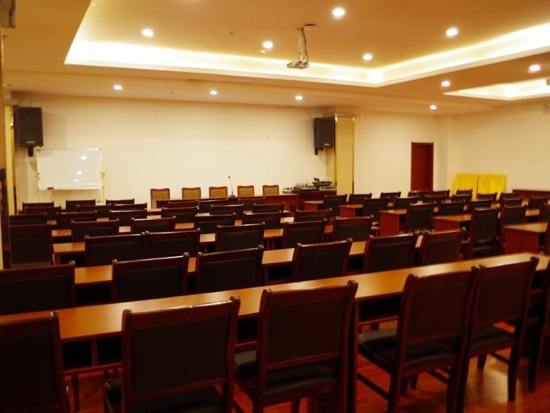 Greentree Inn Huai'An Bus Station Golden Eagle Xinya Huaihai Road Business Hotel Exterior foto