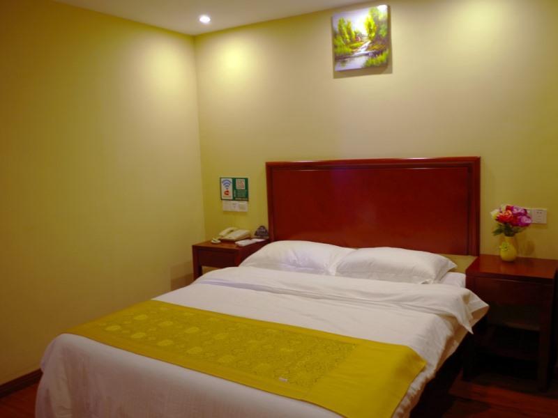Greentree Inn Huai'An Bus Station Golden Eagle Xinya Huaihai Road Business Hotel Exterior foto