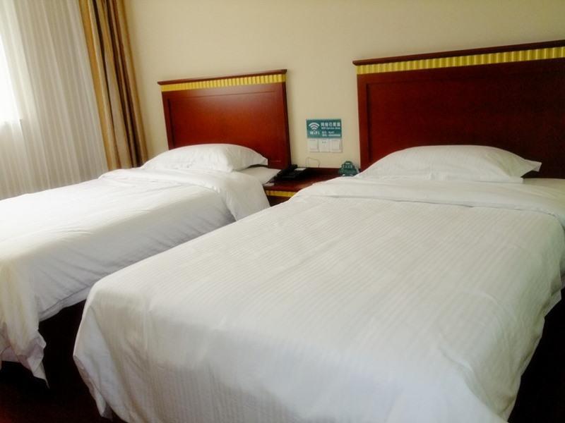 Greentree Inn Huai'An Bus Station Golden Eagle Xinya Huaihai Road Business Hotel Exterior foto