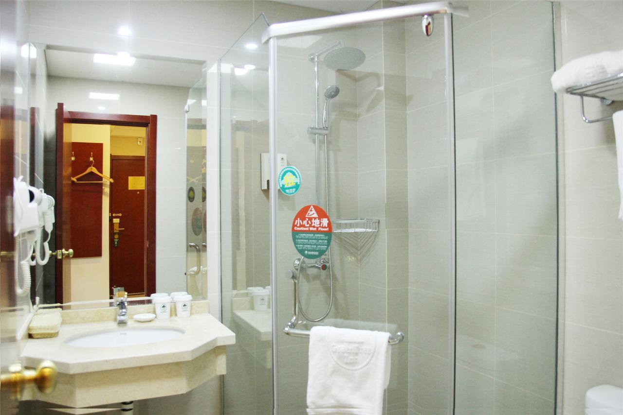 Greentree Inn Huai'An Bus Station Golden Eagle Xinya Huaihai Road Business Hotel Exterior foto