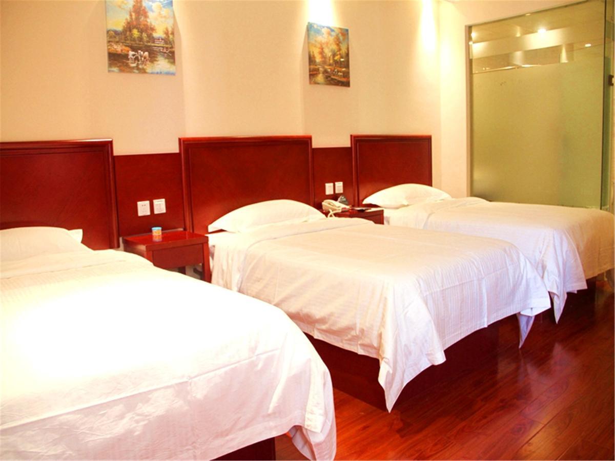 Greentree Inn Huai'An Bus Station Golden Eagle Xinya Huaihai Road Business Hotel Exterior foto