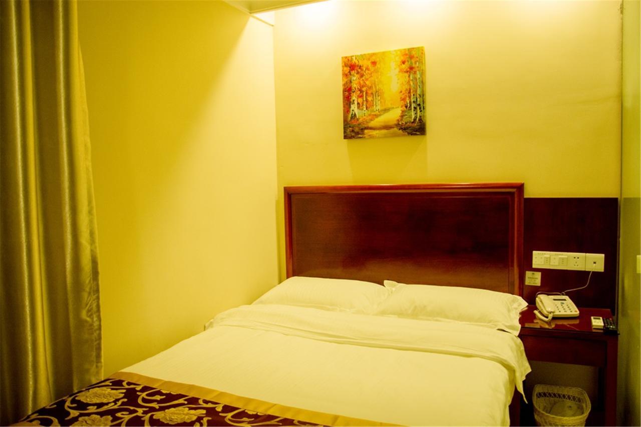Greentree Inn Huai'An Bus Station Golden Eagle Xinya Huaihai Road Business Hotel Exterior foto