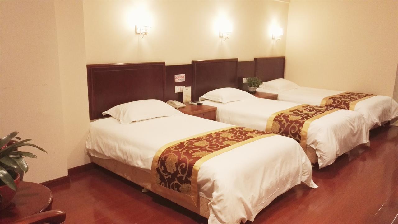 Greentree Inn Huai'An Bus Station Golden Eagle Xinya Huaihai Road Business Hotel Exterior foto
